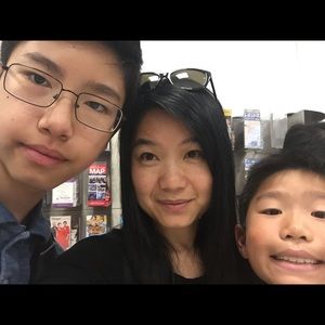 Meet your Posher, Sharon